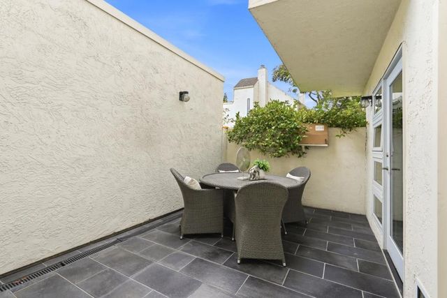 255 Sierra Vista Avenue, Mountain View, CA 94043