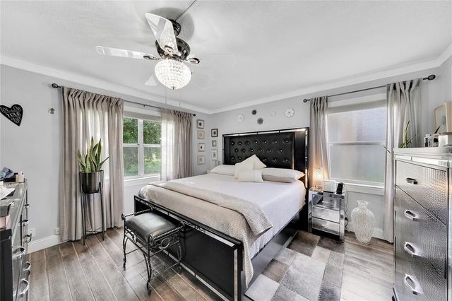 9281 Sunrise Lakes Boulevard 212, Sunrise, FL 33322