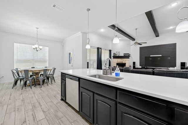 1095 Emilia Drive, Farmersville, TX 75442