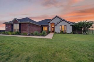 1095 Emilia Drive, Farmersville, TX 75442
