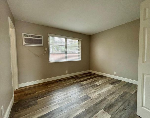 503 N J Street 2, Lake Worth Beach, FL 33460