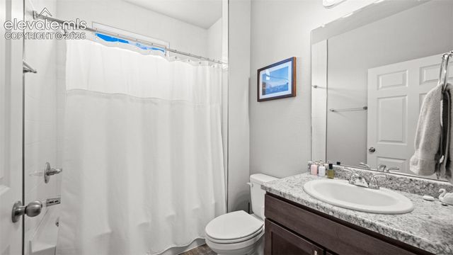 6724 Golden Briar Lane, Colorado Springs, CO 80927