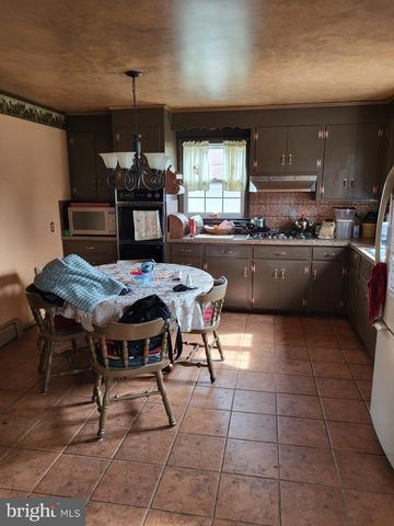 340 FAIRVIEW AVE, Mcsherrystown, PA 17344