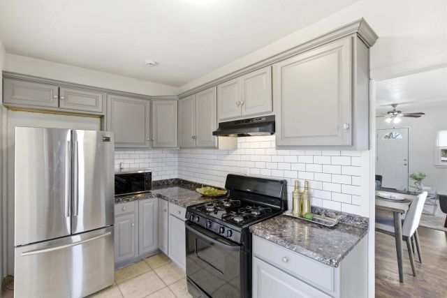 3891 Superba St, San Diego, CA 92113