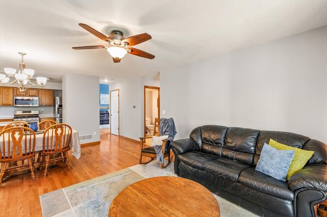 908 SE Rene Street, Ankeny, IA 50021