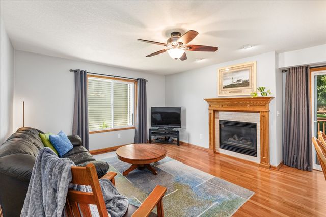 908 SE Rene Street, Ankeny, IA 50021