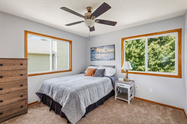 908 SE Rene Street, Ankeny, IA 50021
