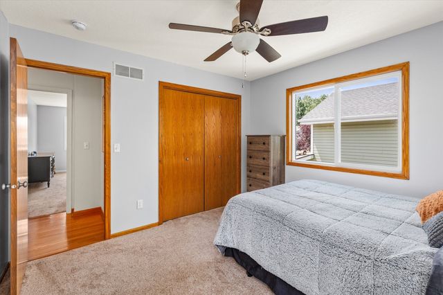 908 SE Rene Street, Ankeny, IA 50021
