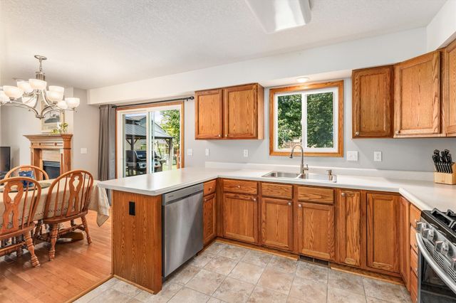 908 SE Rene Street, Ankeny, IA 50021