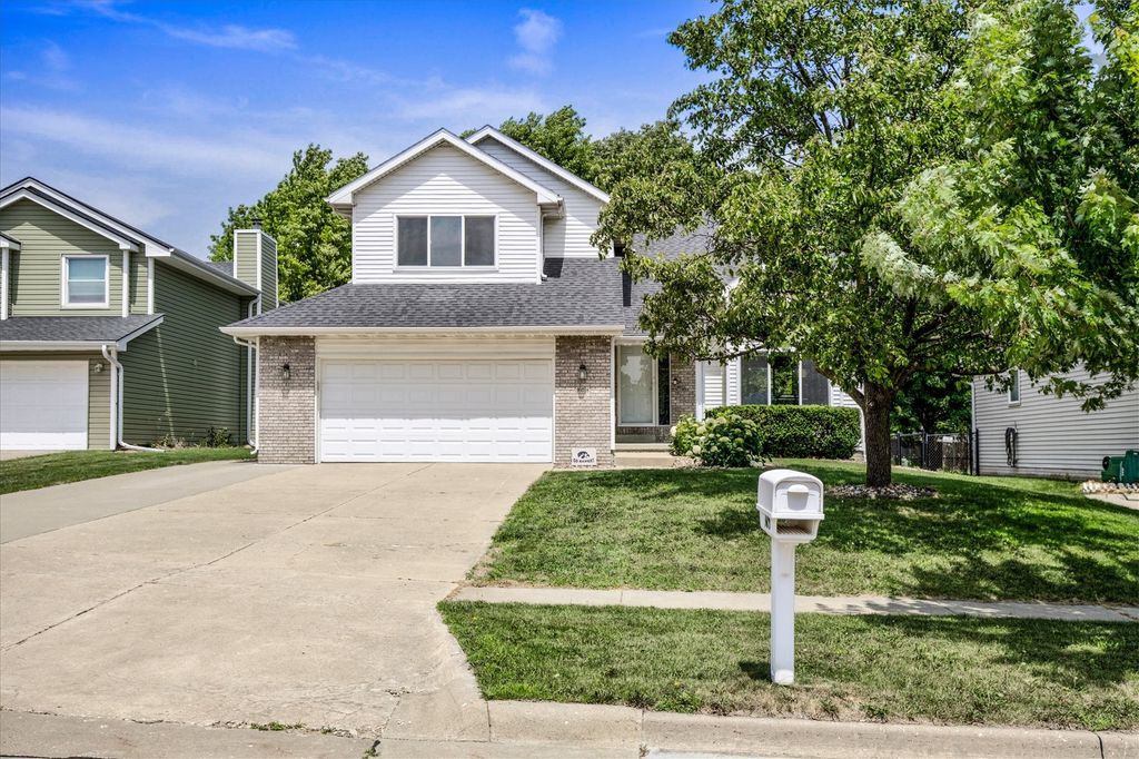 908 SE Rene Street, Ankeny, IA 50021