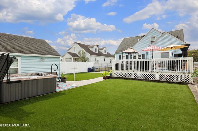 108 Ramsey Avenue, Keansburg, NJ 07734