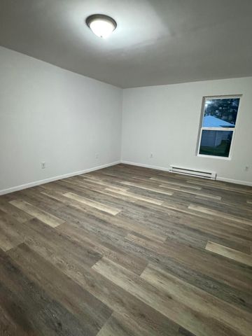 9 Melody Lane, Plattsburgh, NY 12901