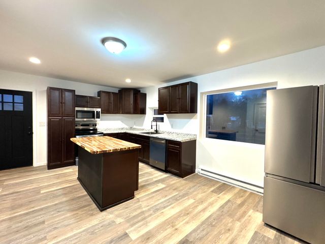 9 Melody Lane, Plattsburgh, NY 12901