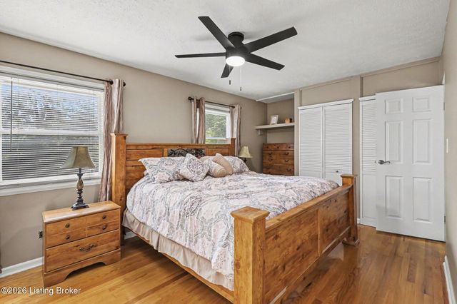 5206 Constance Dr, Louisville, KY 40272