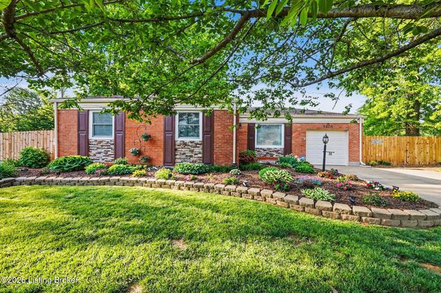 5206 Constance Dr, Louisville, KY 40272