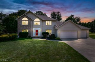 5330 Charles Place, Highland Heights, OH 44143