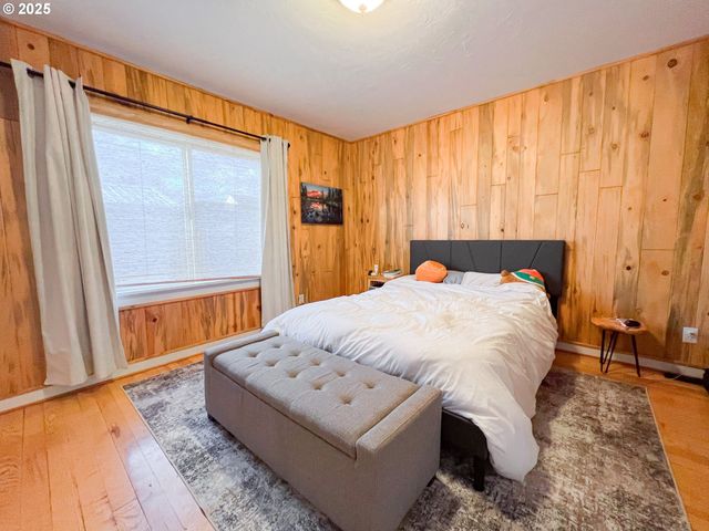 227 Nw 2ND Ave, John Day, OR 97845