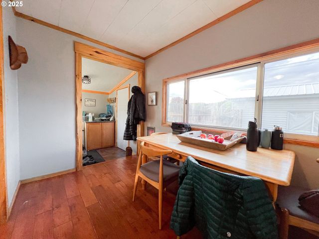 227 Nw 2ND Ave, John Day, OR 97845