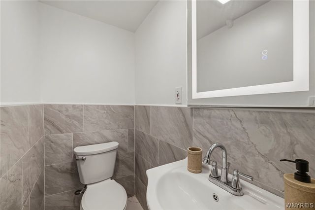 381 Northumberland Avenue, Buffalo, NY 14215