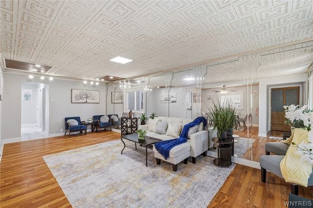 381 Northumberland Avenue, Buffalo, NY 14215