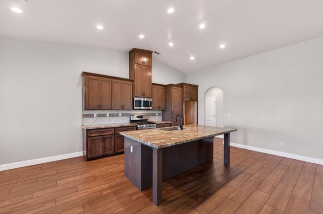 20190 Del Mar Road, Madera, CA 93638