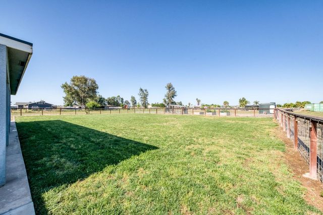 20190 Del Mar Road, Madera, CA 93638