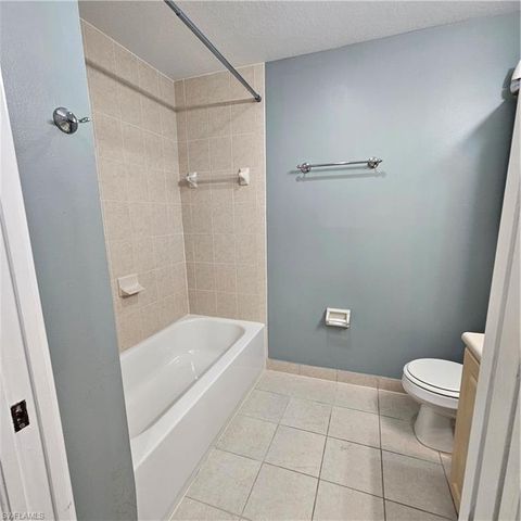 8423 Bernwood Cove LOOP # 409, Fort Myers, FL 33966