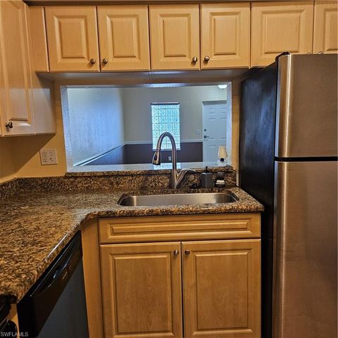 8423 Bernwood Cove LOOP # 409, Fort Myers, FL 33966