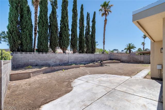 7705 Aplin Avenue, Las Vegas, NV 89145