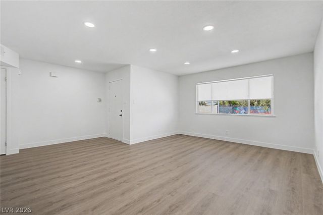 7705 Aplin Avenue, Las Vegas, NV 89145