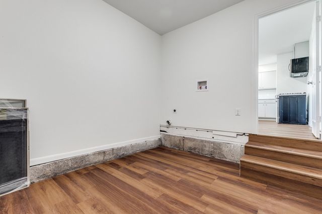 2663 Springvale Drive, Farmers Branch, TX 75234