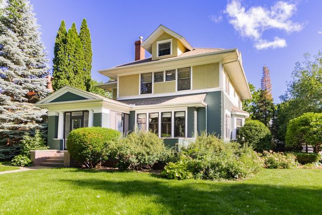 1825 Summit Avenue, Saint Paul, MN 55105