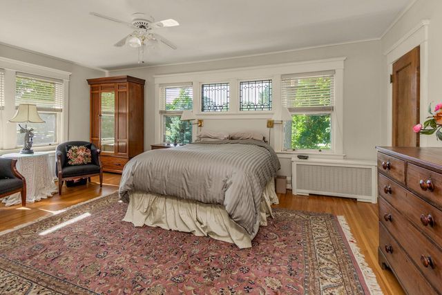 1825 Summit Avenue, Saint Paul, MN 55105