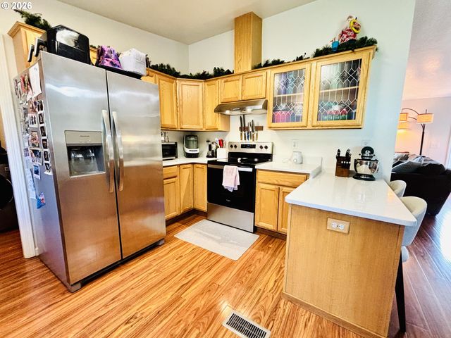 98190 GAVIN Ln, Brookings, OR 97415