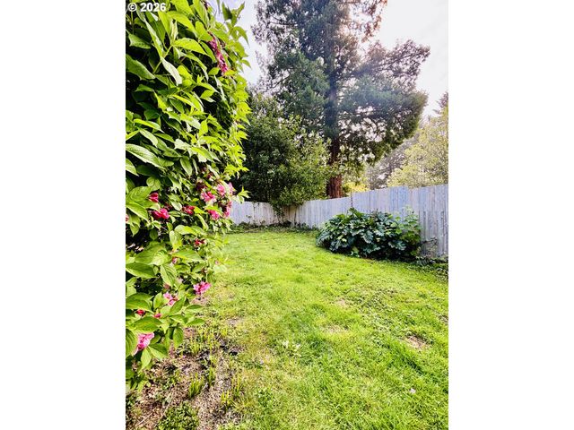 98190 GAVIN Ln, Brookings, OR 97415