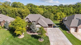 210 N City View Cir, Wichita, KS 67235