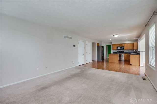 4572 Keeneland Court, Huber Heights, OH 45424