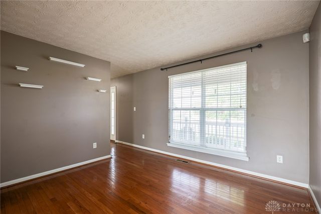 4572 Keeneland Court, Huber Heights, OH 45424