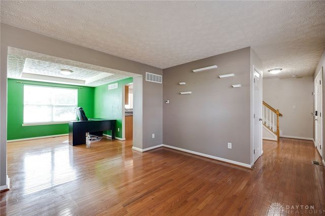 4572 Keeneland Court, Huber Heights, OH 45424