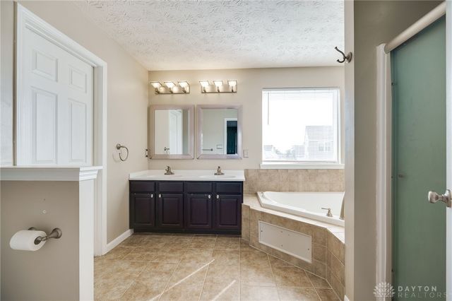 4572 Keeneland Court, Huber Heights, OH 45424