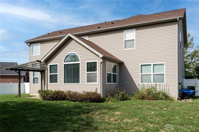 4572 Keeneland Court, Huber Heights, OH 45424