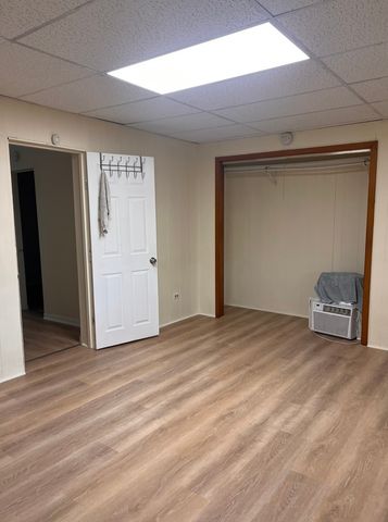 3741 S UNION Avenue, Chicago, IL 60609