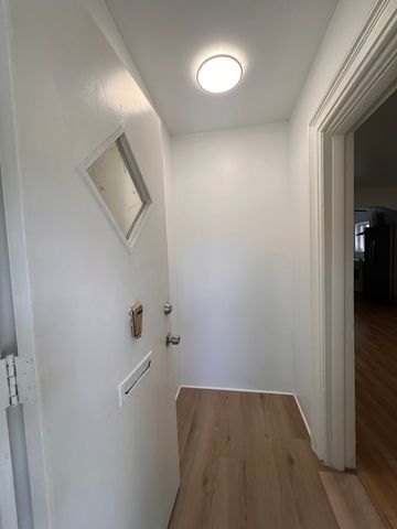 3741 S UNION Avenue, Chicago, IL 60609