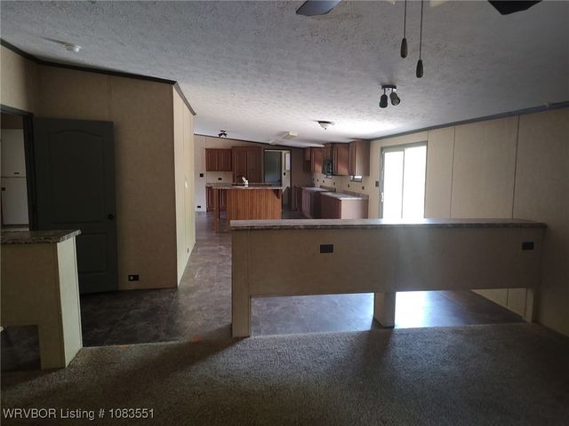 911 S 5th Street, Bonanza, AR 72916