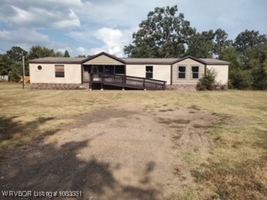 911 S 5th Street, Bonanza, AR 72916