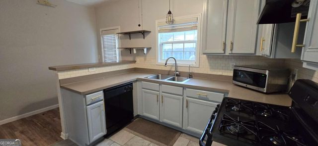 232 Valley Crossing, Canton, GA 30114