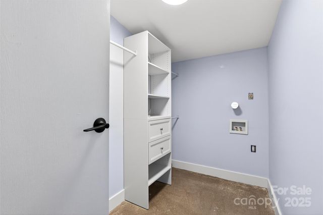 30 Porter Street, Tryon, NC 28782