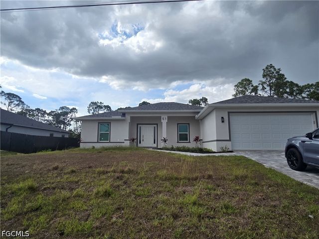 51 Wilmington PKWY, Cape Coral, FL 33993