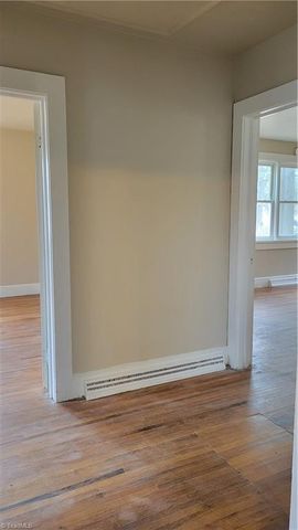 1009 Logan Street, Greensboro, NC 27406