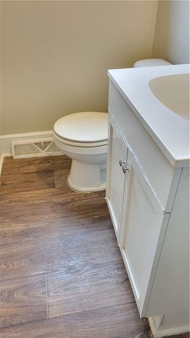 1009 Logan Street, Greensboro, NC 27406